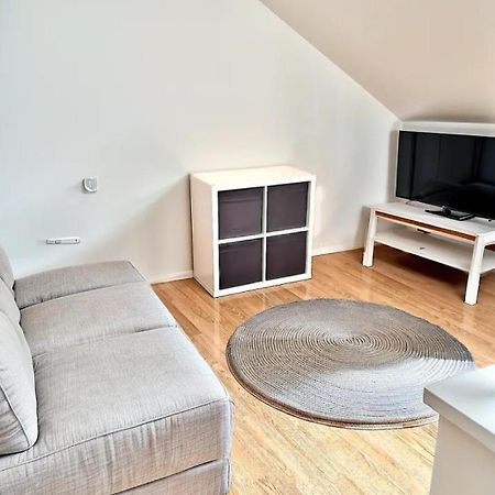 Jumet 242 A Bruxelles-Charleroi-Airport Apartment Exterior photo